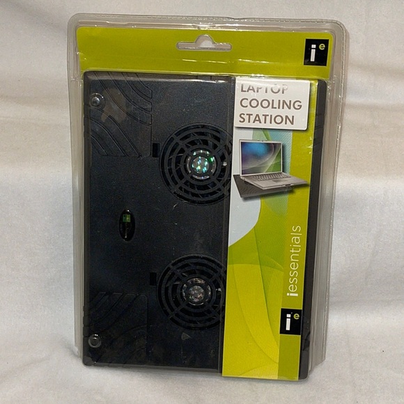 New Laptop Cooling Station by Iessential IE-LCS1 - Picture 1 of 5